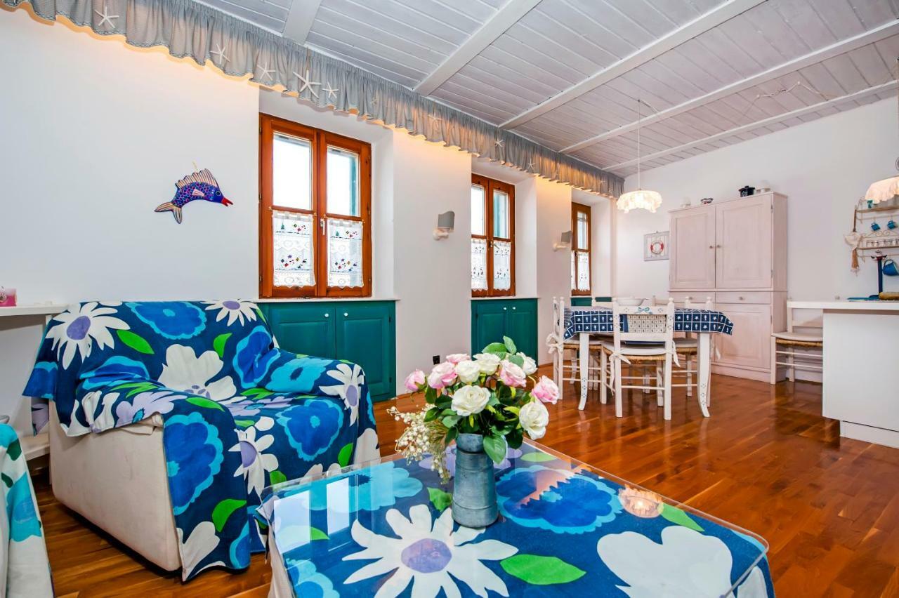 Riva Blu Sea View Apartment Rovinj Buitenkant foto