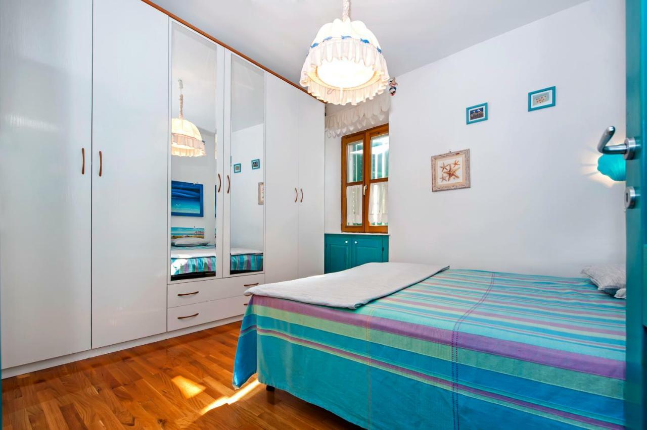 Riva Blu Sea View Apartment Rovinj Buitenkant foto
