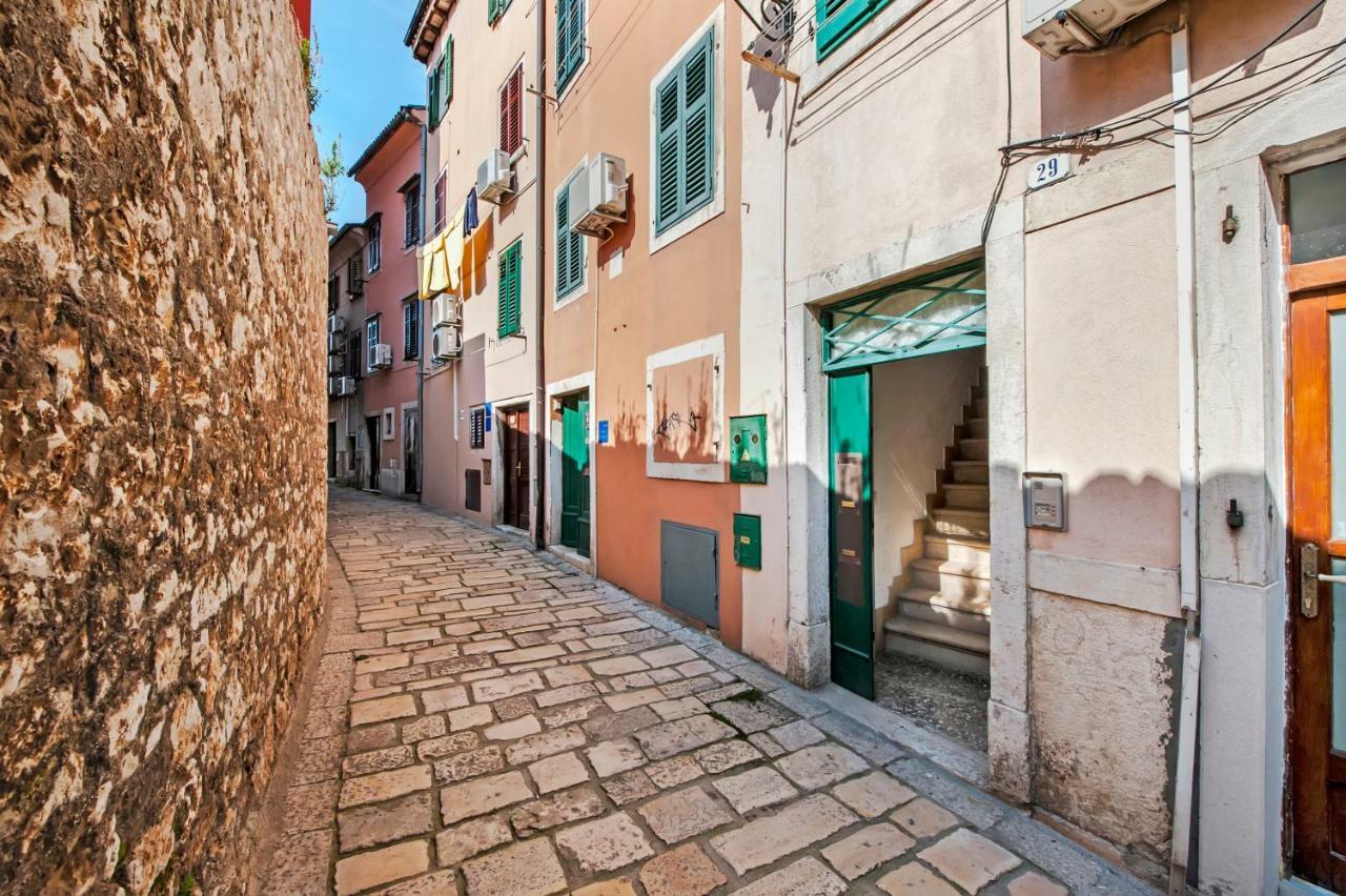 Riva Blu Sea View Apartment Rovinj Buitenkant foto